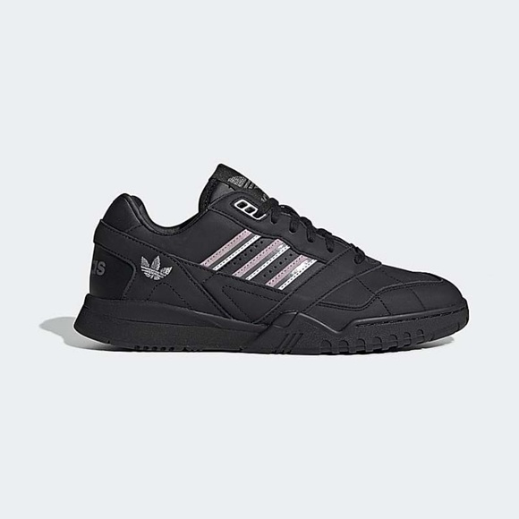 Adidas,trainer - Picture 1 of 9